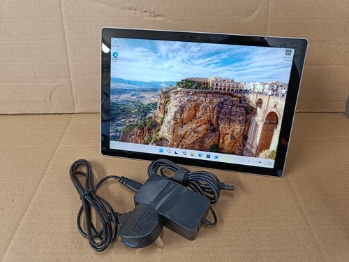 Microsoft surface pro - pro, 5